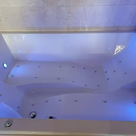 Apartment O Valvi - Balneo, Terrasse Et Parking Prive - Centre